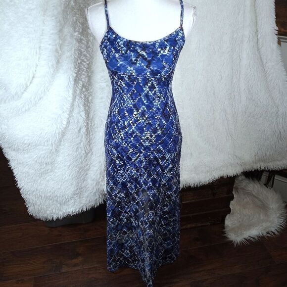 FIRE BLUE, BLACK, & WHITE STRE5CH SHEER MESH MAXI DRESS SZ.XS EUC - Picture 2 of 8